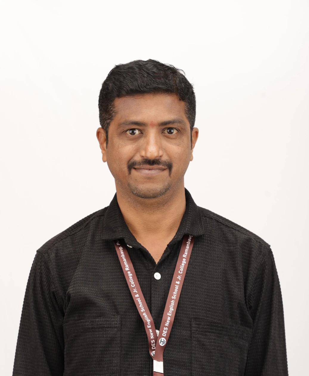 श्री. नागवडे शैलेश विठ्ठल 